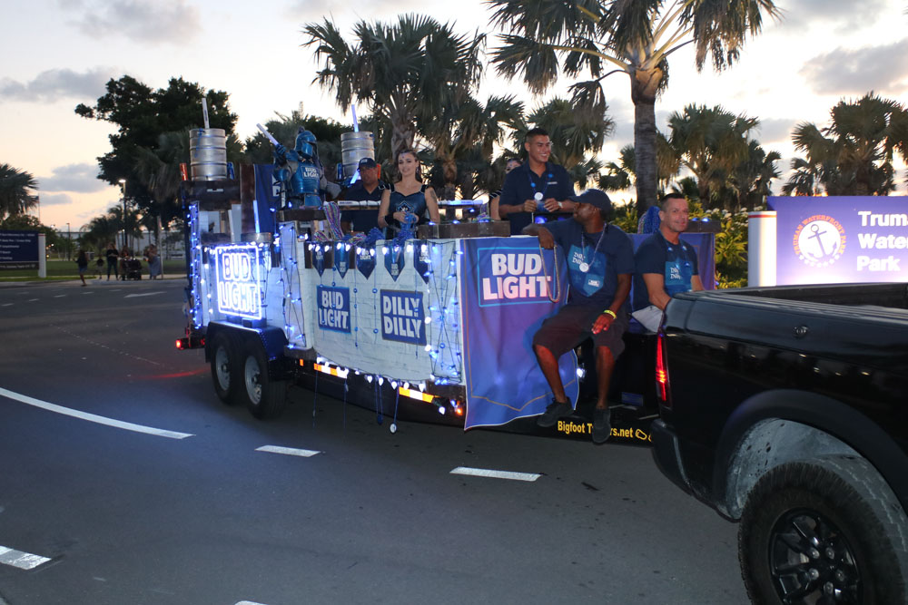 Fantasy Fest Parade 2018 photo - Duval Street, Key West